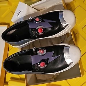 Women's Fendi sneakers with box